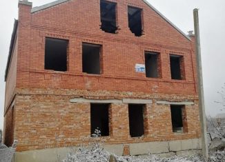 Продам дом, 200 м2, станица Архонская, улица 8 Марта, 40