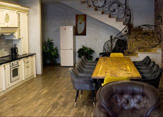 Сдача в аренду дома, 240 м2, Ессентуки, Боргустанское шоссе, 3