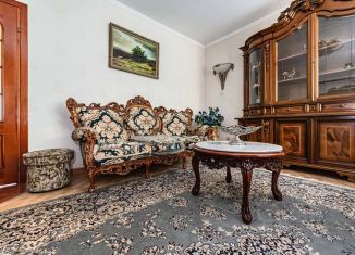 Сдаю двухкомнатную квартиру, 80 м2, Калининград, Советский проспект, 105Б