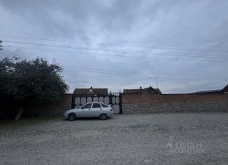 Продаю дом, 70 м2, село Баксанёнок, улица Д.Х. Быкова, 227