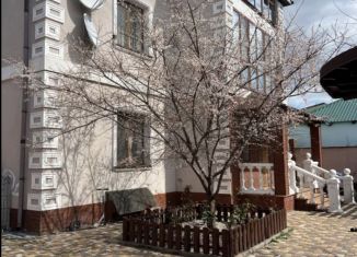 Продаю дом, 547.6 м2, Симферополь, улица Чайковского, 24, Киевский район