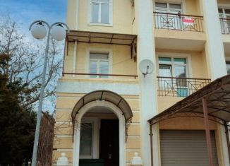 Продам дом, 230 м2, Евпатория, проспект Ленина, 68к27