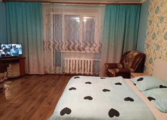 Аренда однокомнатной квартиры, 45 м2, Альметьевск, улица Бигаш, 131
