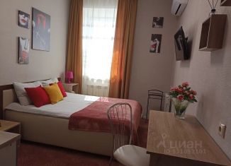 Сдача в аренду комнаты, 20 м2, Барнаул, улица Карла Маркса, 28