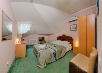 Сдаю в аренду комнату, 17 м2, Череповец, Советский проспект, 82
