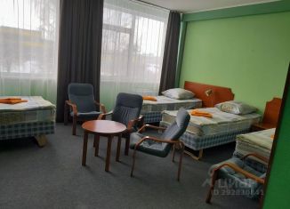 Сдаю в аренду комнату, 20 м2, Ленинградская область, проспект Карла Маркса, 60А