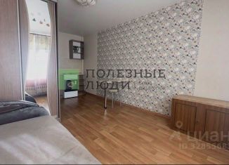 Продаю комнату, 18 м2, Курганская область, проспект Конституции, 77Б