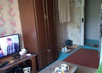 Комната на продажу, 70 м2, Псковская область, улица Пушкина, 2А