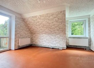 Продаю двухкомнатную квартиру, 54 м2, Калининградская область, Саранская улица, 4