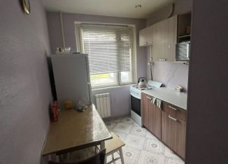 Продается 2-комнатная квартира, 47 м2, Бор, 2-й микрорайон, 6