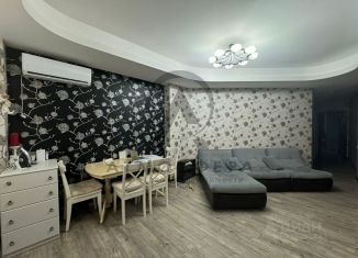 Продажа 3-ком. квартиры, 90 м2, Краснодарский край, улица Кириченко, 37