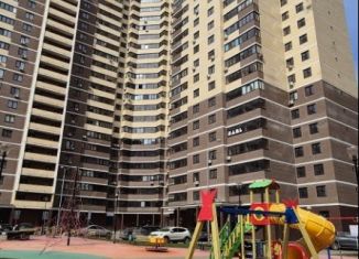 Продается 2-ком. квартира, 59.5 м2, Московская область, улица Разина, 1А