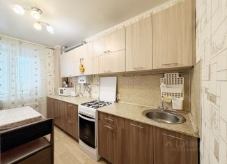 Продажа 2-ком. квартиры, 49.3 м2, Уфа, улица Цветы Башкирии, 18