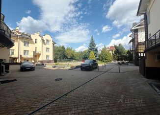 Коттедж на продажу, 400 м2, Москва, улица Свободы, 50