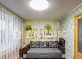 Продается 2-комнатная квартира, 43 м2, Вологда, Сокольская улица, 58, микрорайон Прилуки