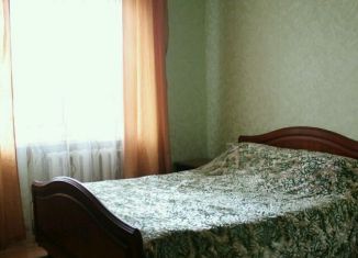Сдаю в аренду 2-комнатную квартиру, 65 м2, Новочеркасск, Первомайская улица, 97