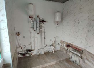 Продается дом, 301 м2, посёлок городского типа Нижняя Мактама, улица Зайнашевой, 59