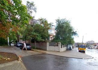 Помещение свободного назначения на продажу, 115.7 м2, Феодосия, Русская улица, 38