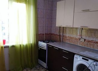 Сдается однокомнатная квартира, 36 м2, Кыштым, улица Соплякова, 2