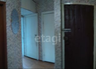 Продаю четырехкомнатную квартиру, 62.7 м2, Далматово, улица 4-го Уральского полка, 66