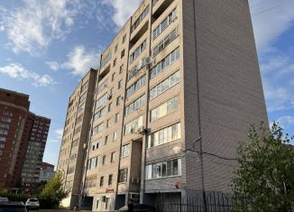 Трехкомнатная квартира в аренду, 57 м2, Сергиев Посад, улица Осипенко, 2к2