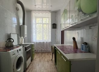 Продается 3-комнатная квартира, 62 м2, Гусь-Хрустальный, проспект 50 лет Советской Власти, 6