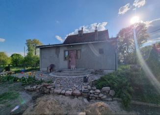 Продаю дом, 111 м2, поселок Калиновка, улица Черняховского