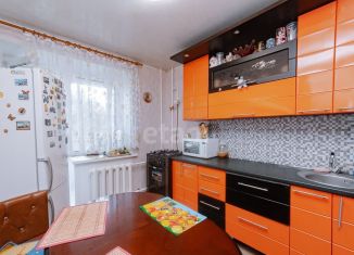 Продается трехкомнатная квартира, 76 м2, Тверь, улица Склизкова, 110