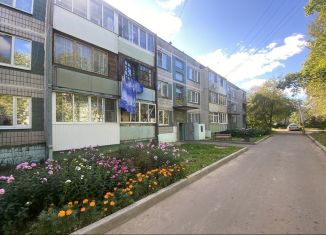 Продам двухкомнатную квартиру, 52 м2, деревня Шохово, Центральная улица, 15