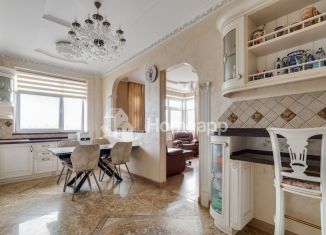 Продается четырехкомнатная квартира, 126 м2, Москва, метро Строгино, улица Маршала Катукова, 24к5