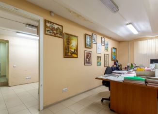 Продаю офис, 104.3 м2, Санкт-Петербург, 9-я Советская улица, 22, метро Площадь Восстания