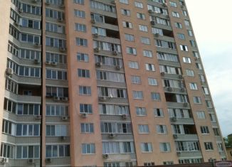 Сдам в аренду 1-ком. квартиру, 40 м2, Саратов, Лунная улица, 28