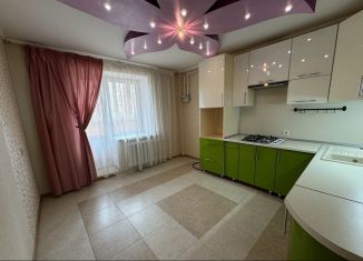 Продам 2-комнатную квартиру, 60.5 м2, Республика Башкортостан, Высотная улица, 10/1