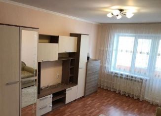 Сдам 1-ком. квартиру, 36 м2, Казань, улица Адоратского, 32