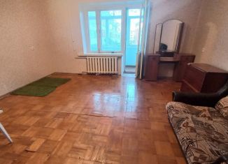 Сдаю однокомнатную квартиру, 34 м2, Татарстан, улица Тургенева, 12