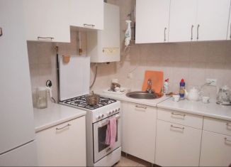 Продается 2-ком. квартира, 56 м2, Ростов-на-Дону, Каракумская улица, 31