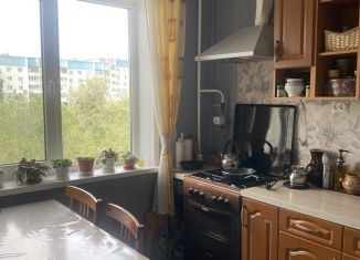 Продам 3-комнатную квартиру, 63 м2, Оренбург, Дзержинский район, микрорайон 70-летия ВЛКСМ, 6