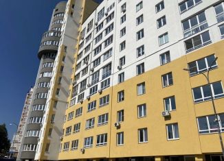 Продается 3-ком. квартира, 101 м2, Нижний Новгород, Советский район, Ошарская улица, 98к1