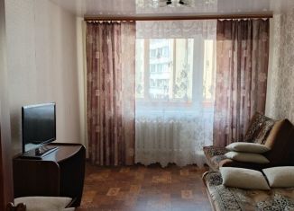 Продам 3-ком. квартиру, 78 м2, Железногорск, Ленинградский проспект, 12