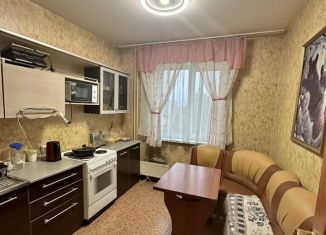 Продается 2-ком. квартира, 56.6 м2, Калтан, улица Дзержинского, 63