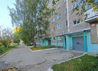 Продам трехкомнатную квартиру, 59.4 м2, Пермский край, Красный бульвар, 6