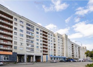 Продаю 4-комнатную квартиру, 102 м2, Екатеринбург, улица Культуры, 25, метро Уралмаш