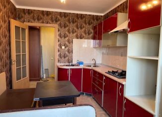 Продам 1-ком. квартиру, 40 м2, Геленджик, Ульяновская улица, 19