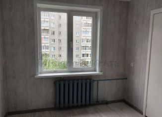 Продам 3-ком. квартиру, 53 м2, Екатеринбург, Машинная улица, 42к2