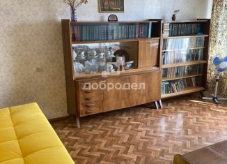 Продаю 2-комнатную квартиру, 42 м2, Екатеринбург, Гражданская улица, 2