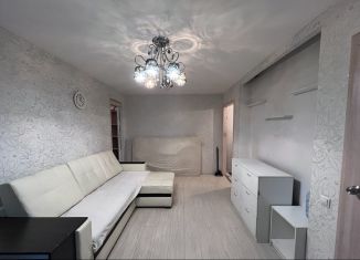 Сдача в аренду 2-ком. квартиры, 43 м2, Подольск, улица Свердлова, 50