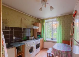 Сдается 3-ком. квартира, 70 м2, Санкт-Петербург, улица Матроса Железняка, 3, метро Чёрная речка