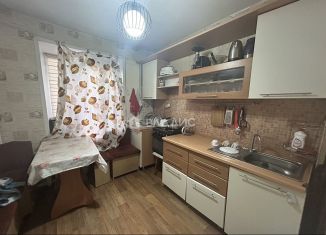 Продам 2-ком. квартиру, 49 м2, Бурятия, улица Тулаева, 132