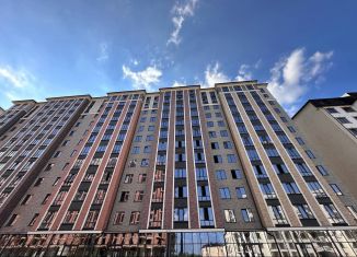 3-комнатная квартира на продажу, 120 м2, Кабардино-Балкариия, улица Героя России Т.М. Тамазова, 3