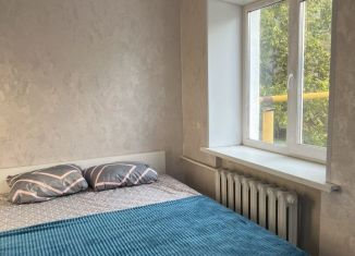 2-комнатная квартира в аренду, 60 м2, Волгоград, улица Курчатова, Кировский район